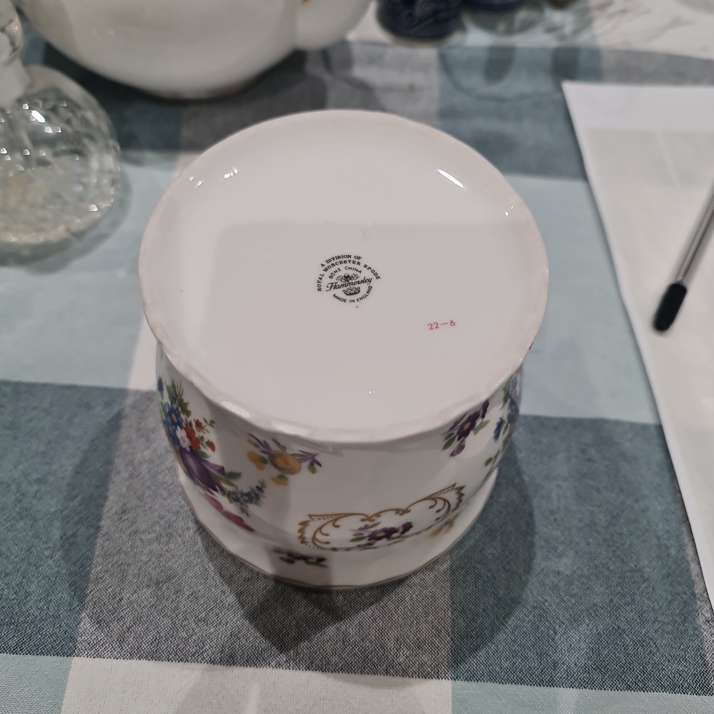 Rare Hammersley flower pot