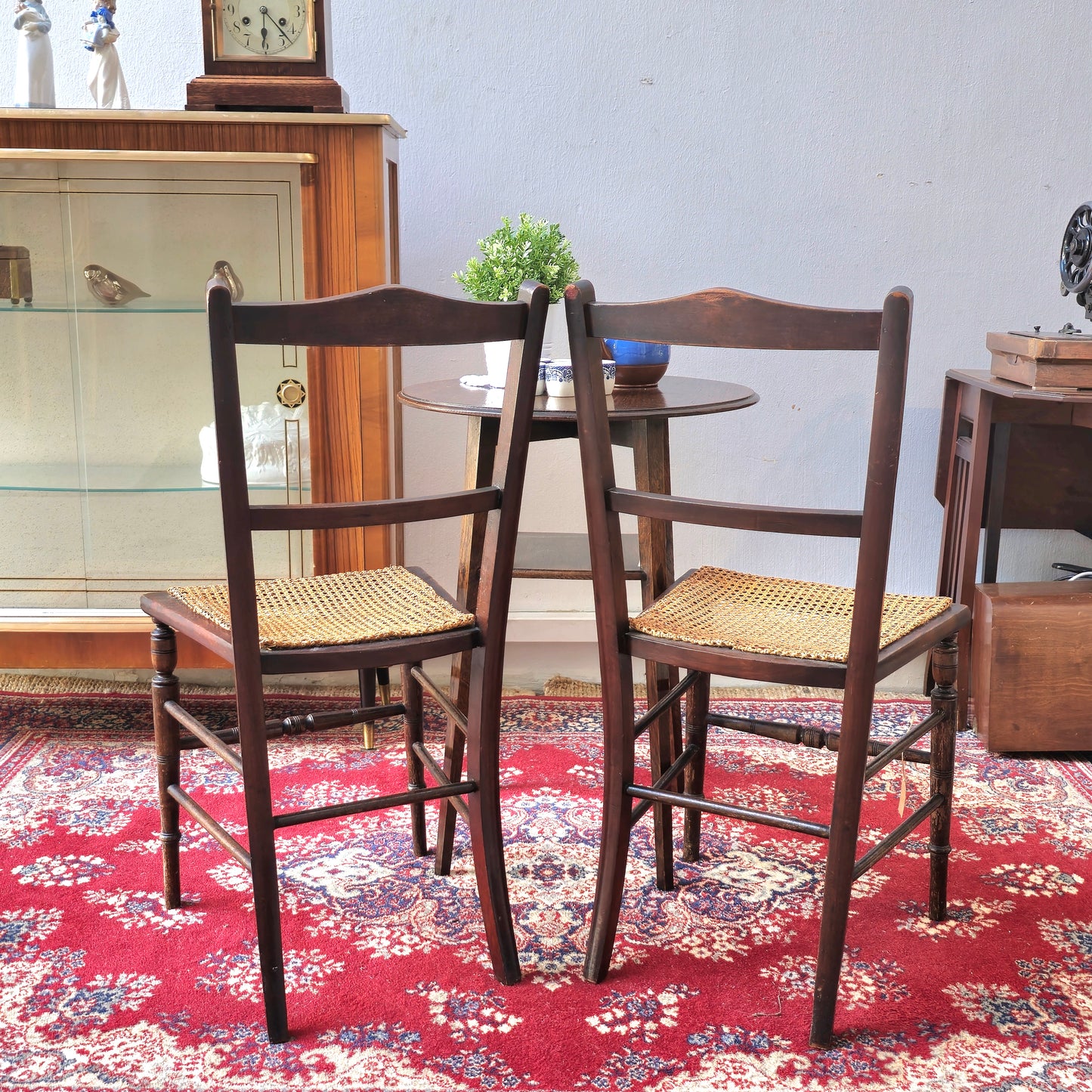 Elegant Federal Style Side Chairs with Cane Seats (Pair)