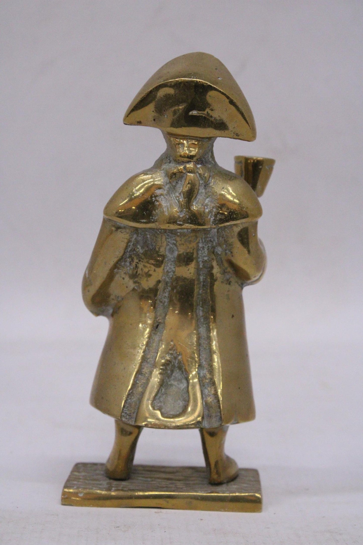 19th Century HEAVY SOLID BRASS TOWN CRIER - 19 CM
