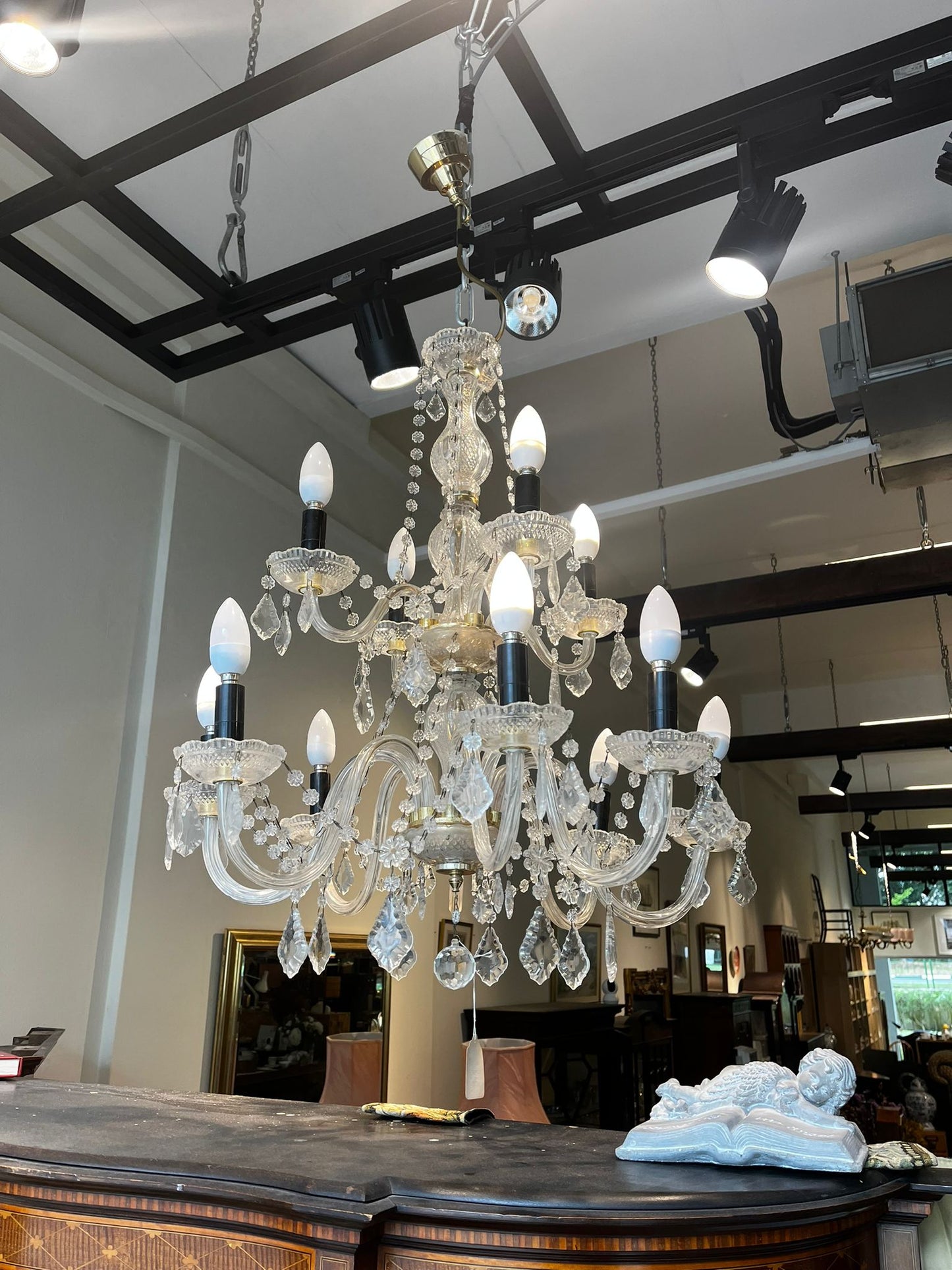 Elegant Victorian period Crystal Chandelier