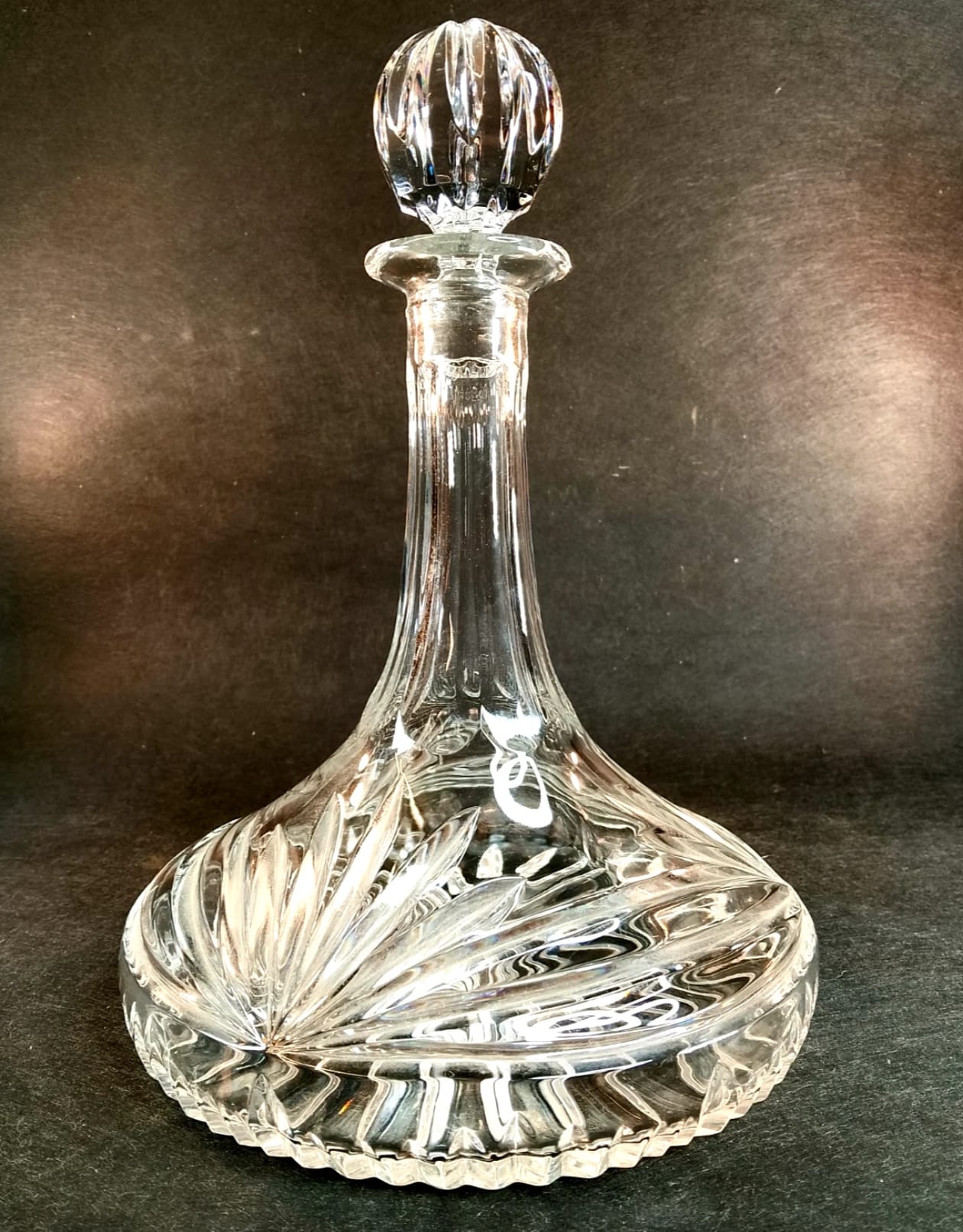 Marquis by Waterford Ships Decanter – Vintage Crystal 11" with Cut Ball Stopper