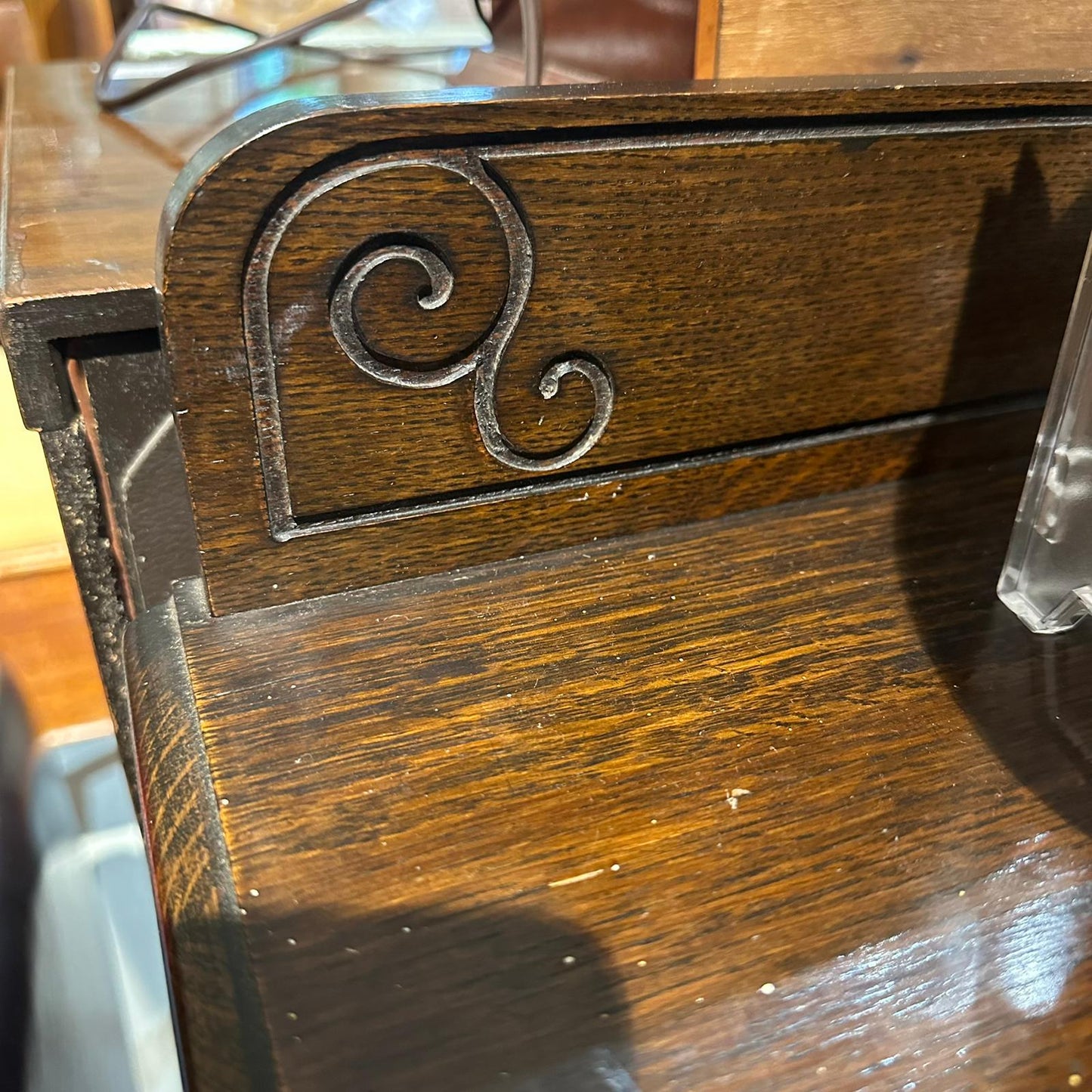 Edwardian Oak Chest of 4 Drawers