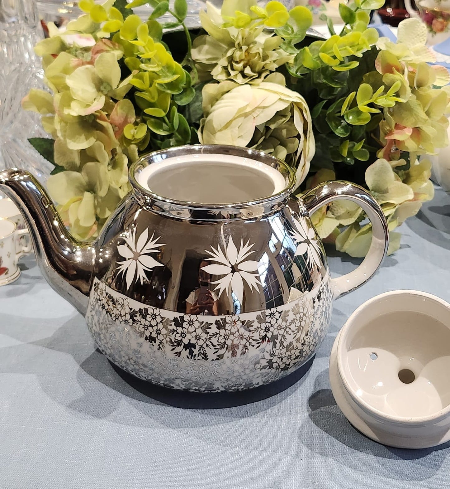 Vintage Gibson silver White tea pot