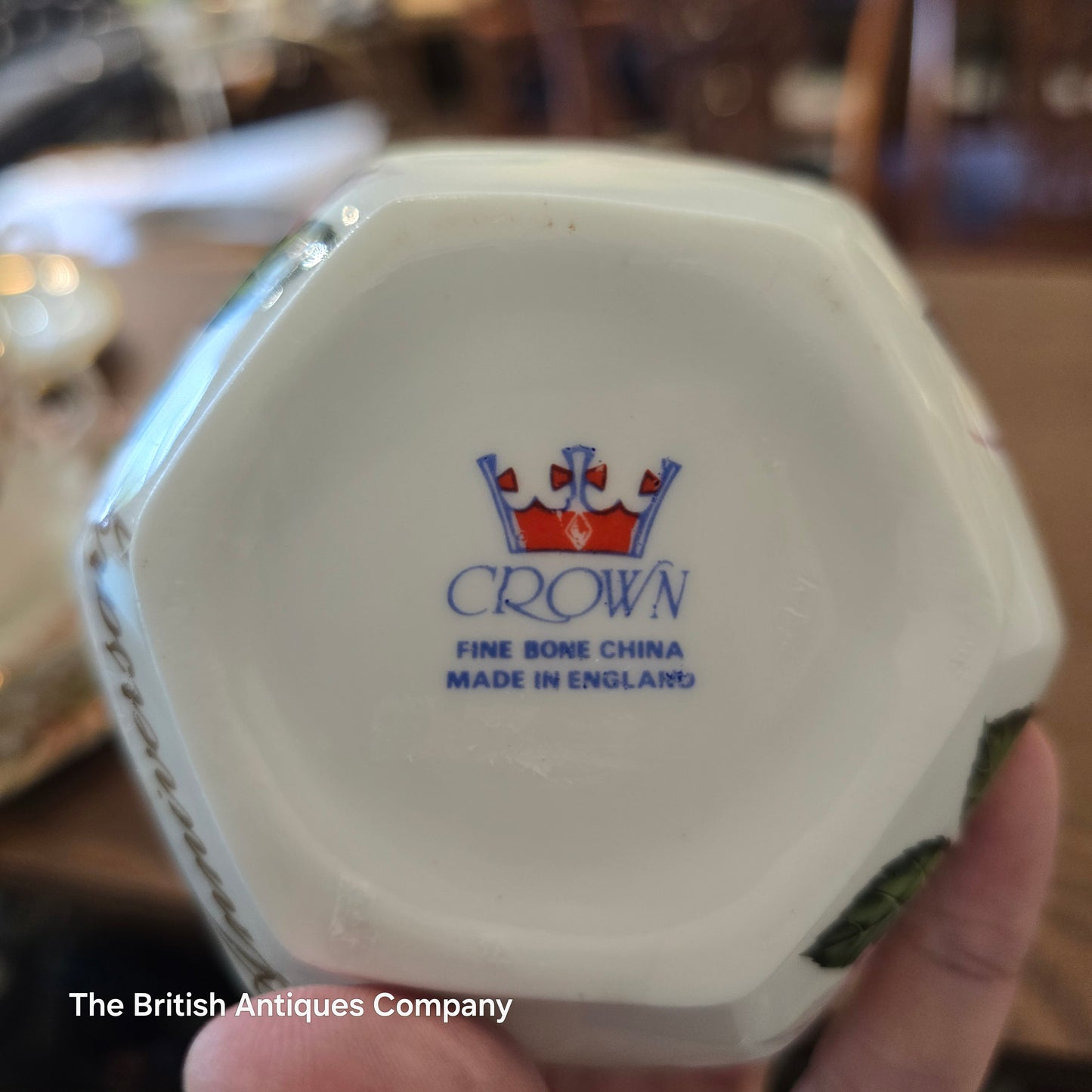 Crown Fine Bone China Sugar bowl with Lid