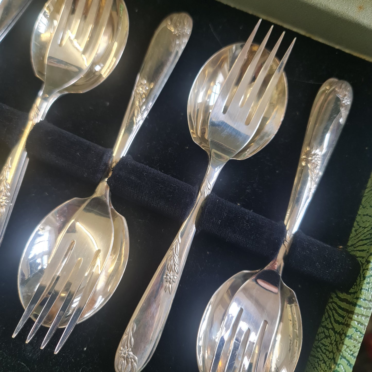 Angora silver plated desert forks and spoon with big serving spoon