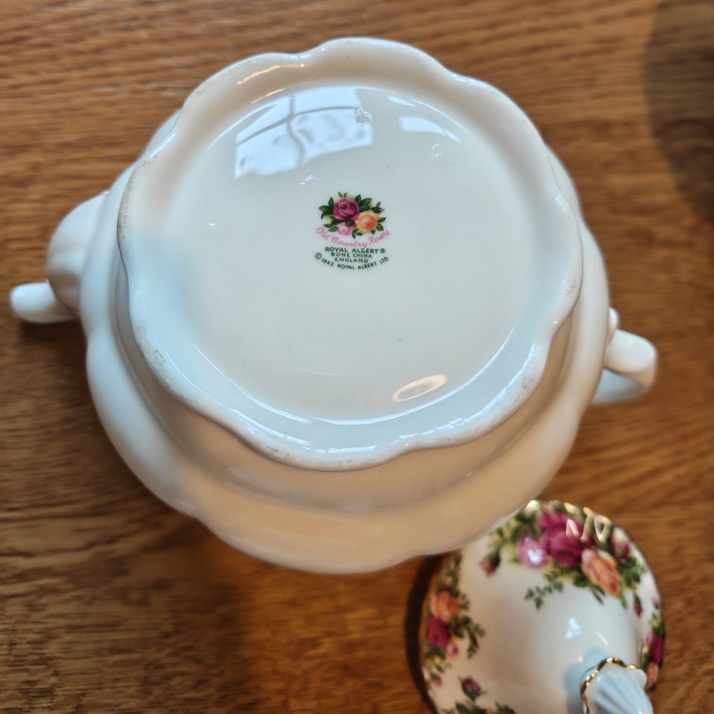 Royal Albert Old Country Rose Big Teapot -1962 version made in England