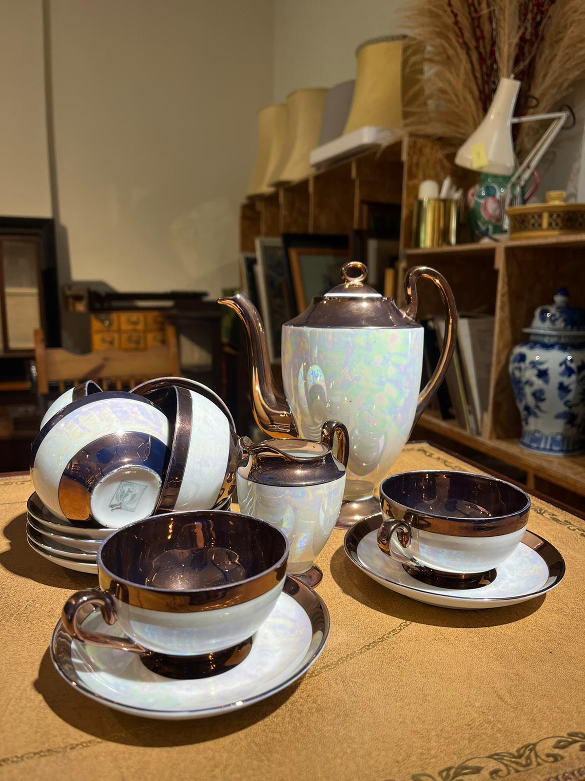 Rare Czechoslovakia lustreware teapot with 6 X tea set