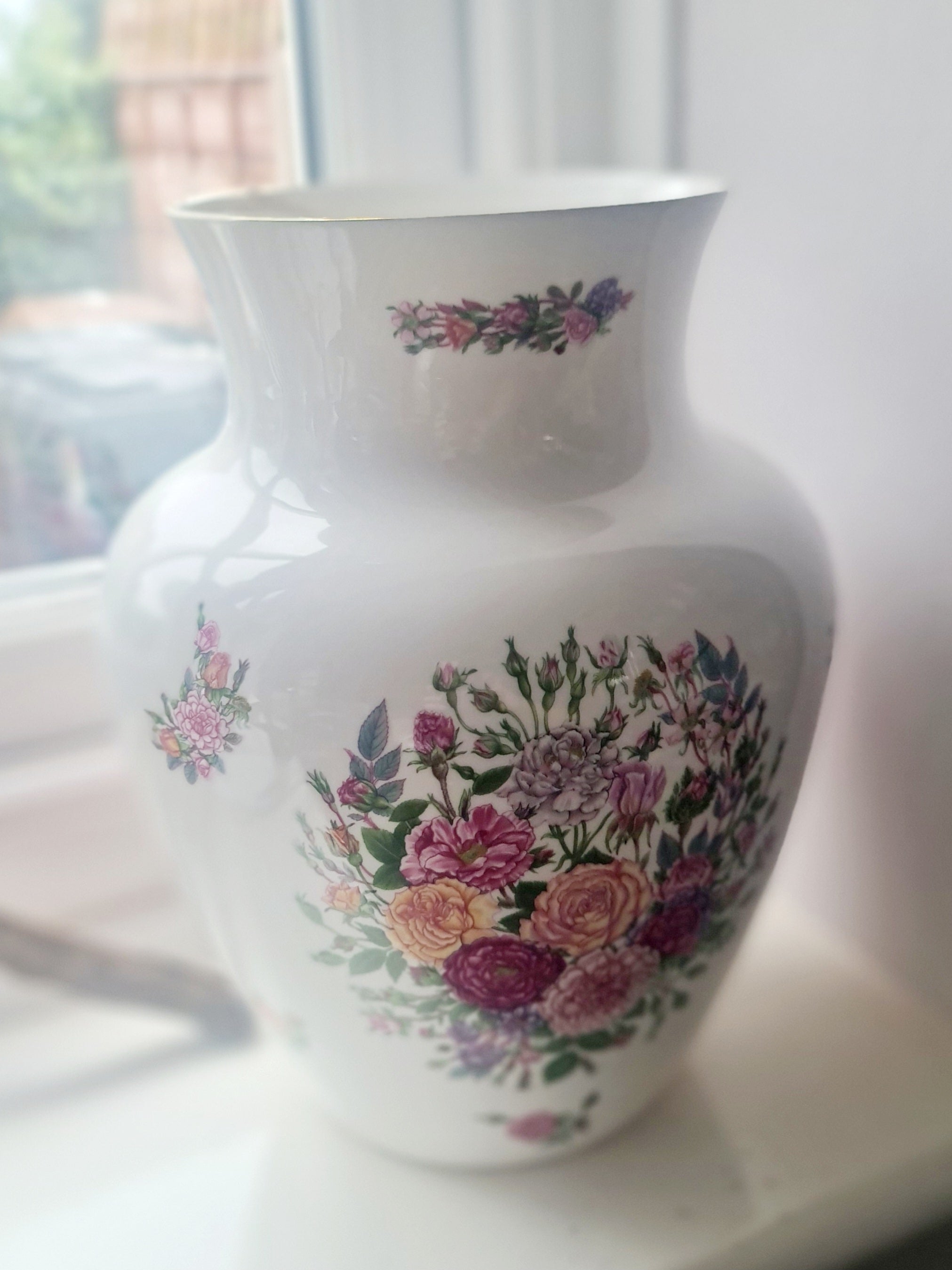 Vases /Jugs / Jar