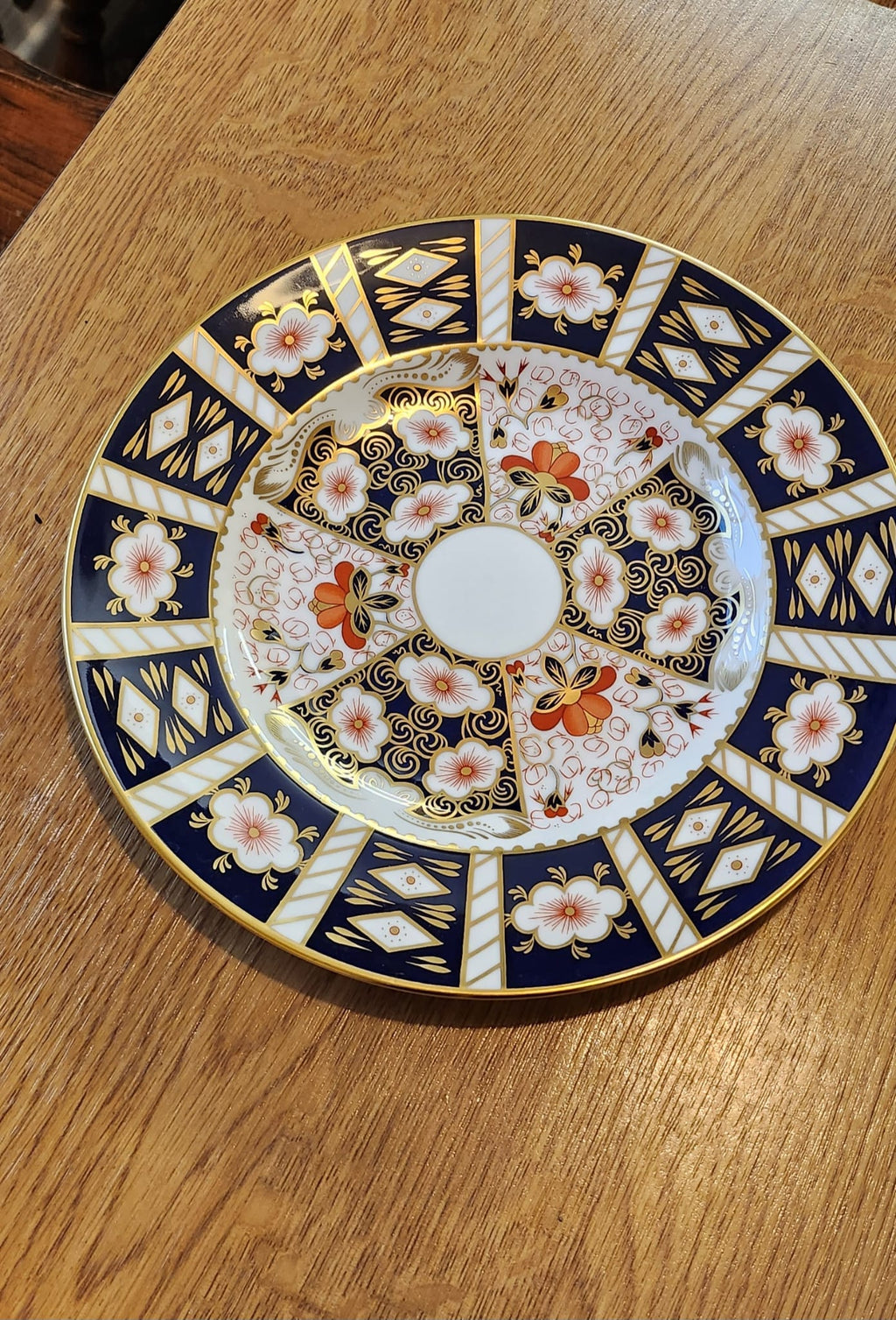 Royal Crown Derby Handpainted imari plate c1948