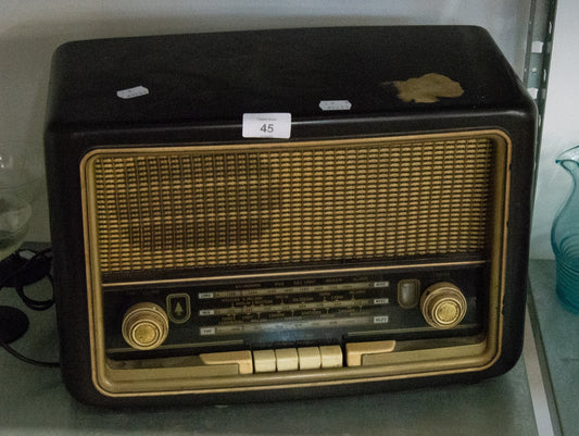 PHILIPS RADIO, LONG WAVE, MEDIUM WAVE AND VHF, VINTAGE ROTARY TUNING