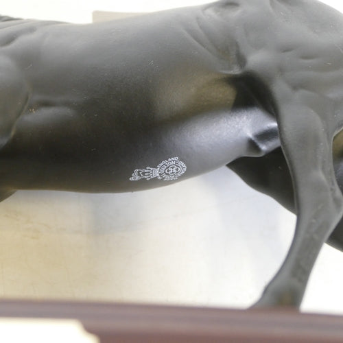 Royal Doulton Black Beauty & Foal matt finish presented on a wooden plinth. H:-18cm (without plinth)