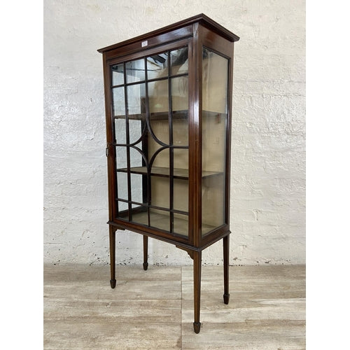 An Edwardian inlaid mahogany display cabinet - approx. 141cm high x 71cm wide x 33cm deep