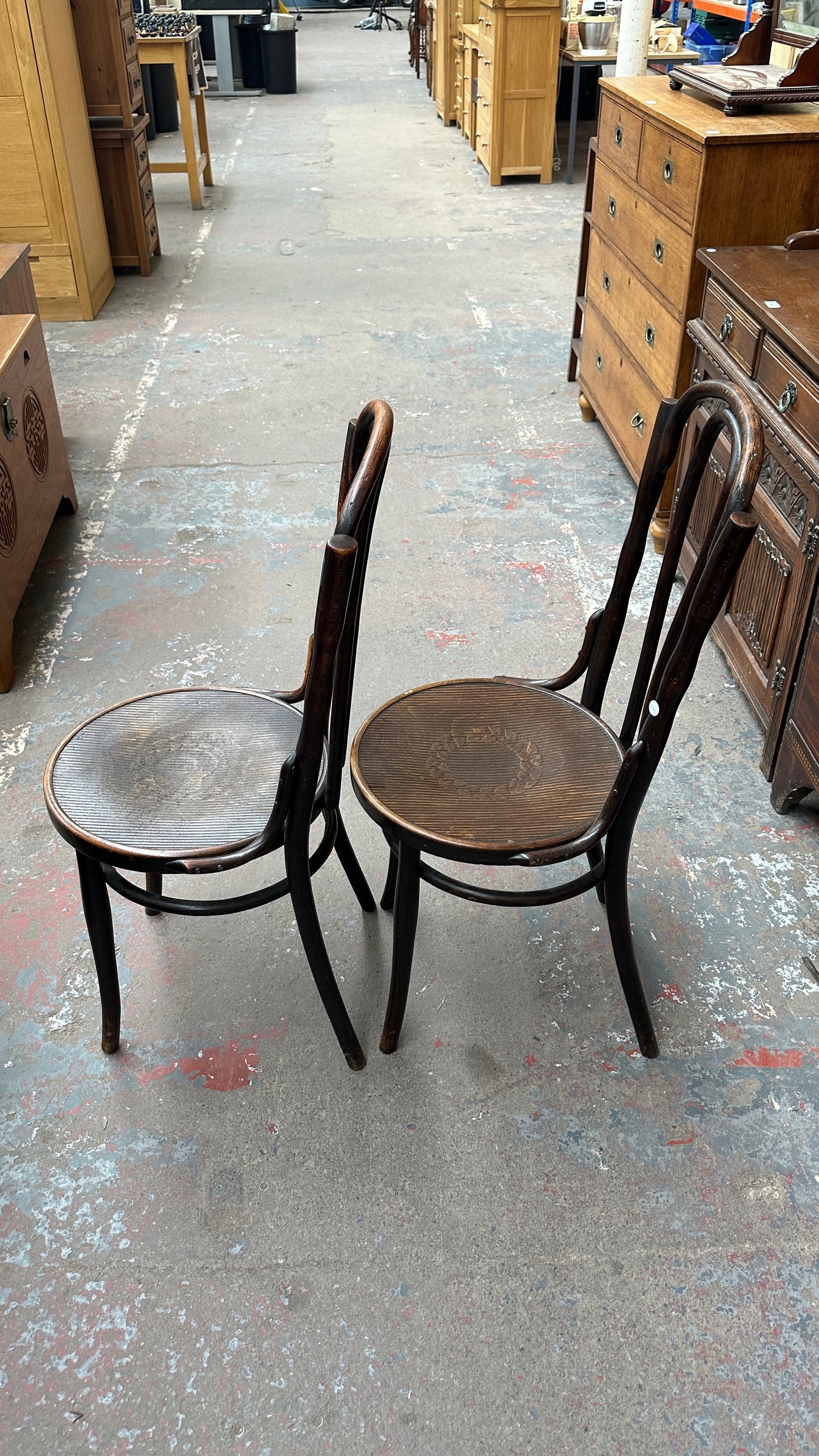20th century Austrian Johann Kohn &amp; Co. bentwood and embossed seated bistro dining chairs