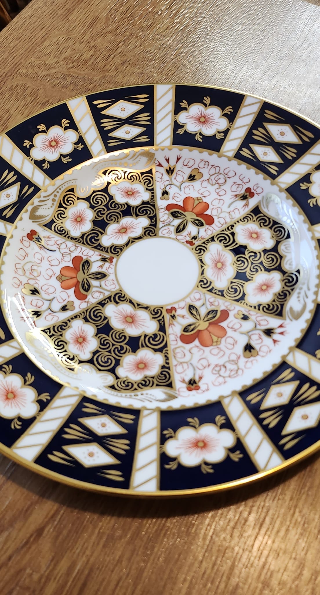 Royal Crown Derby Handpainted imari plate c1948