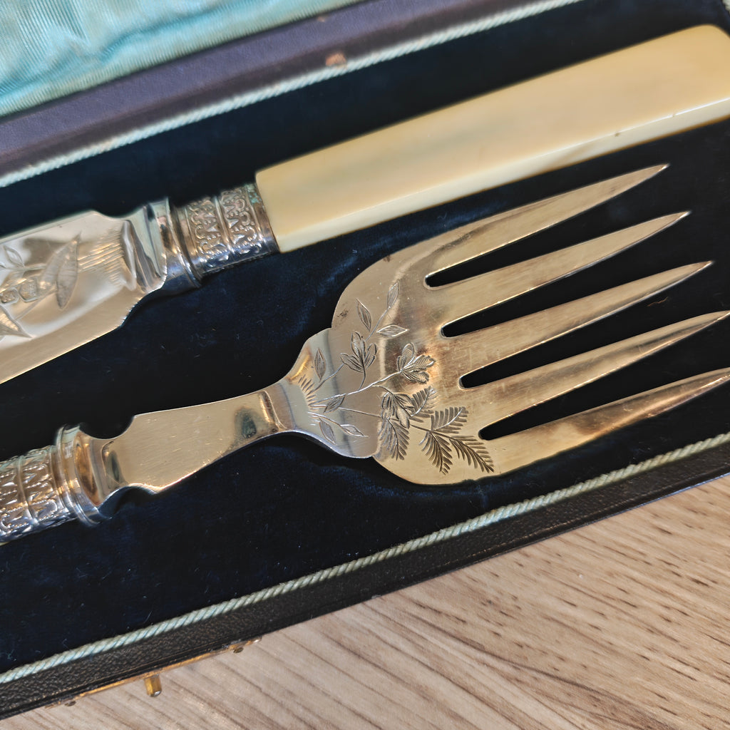 Beautiful antique fish serving set / Pastry serving set