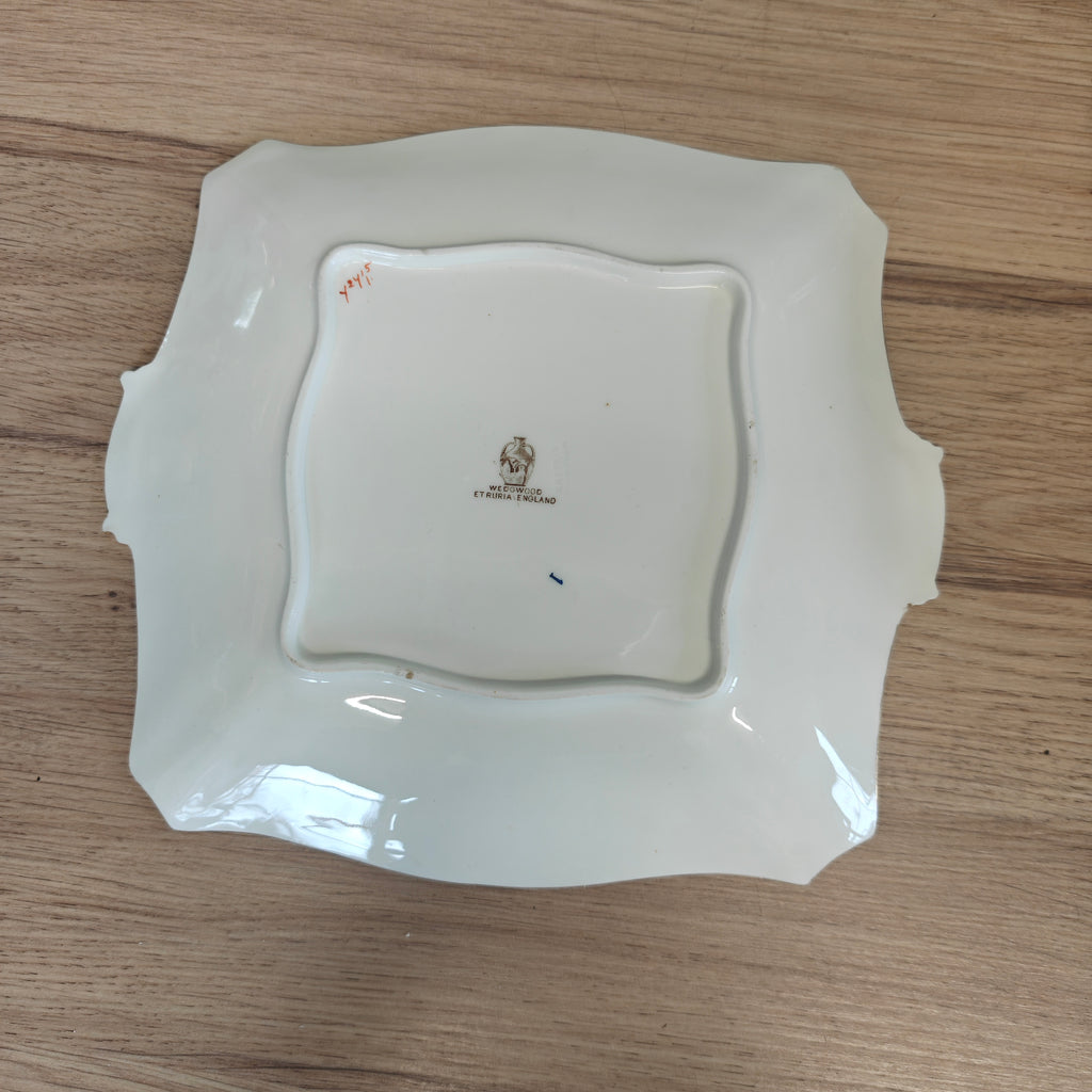Antique Wedgwood serving plate in the coveted Bluebird Pattern (Y2715)