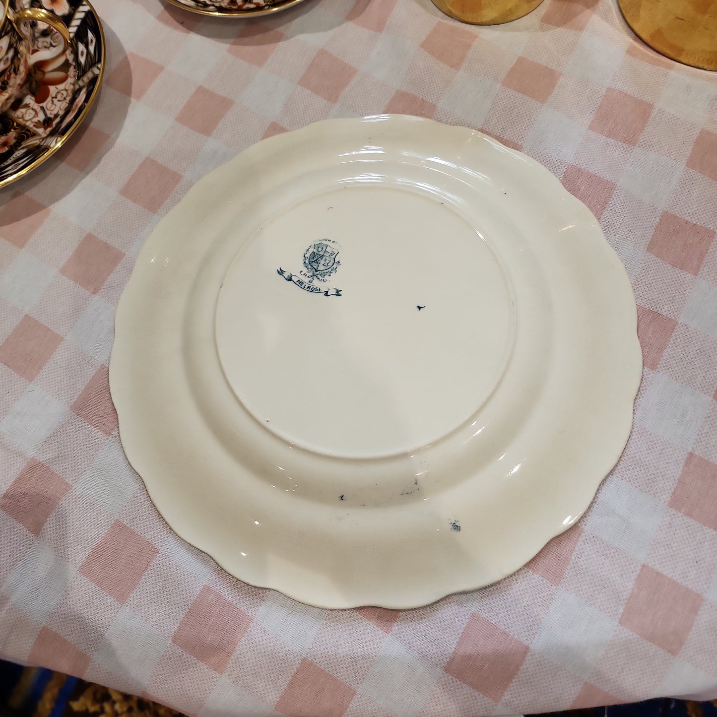 Vintage Albion Pottery 25 cm dinner plate with crazing