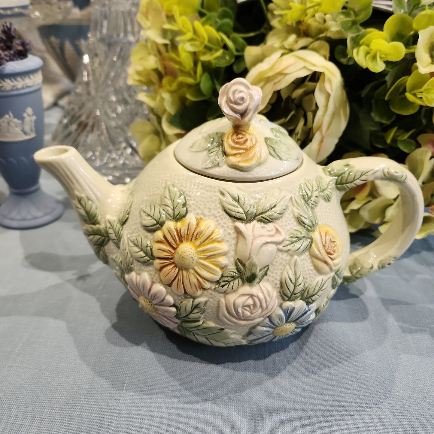 Vintage Rose Teapot