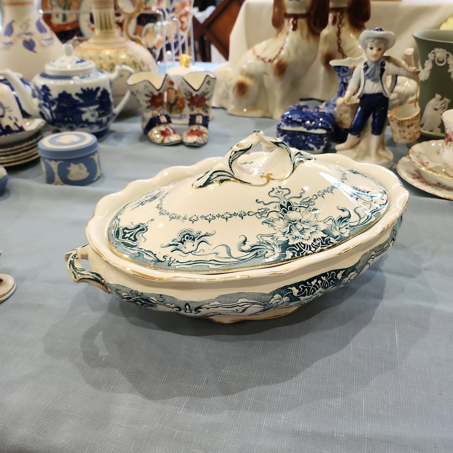 Antique Albion Melrose tureen - crazing in the bowl