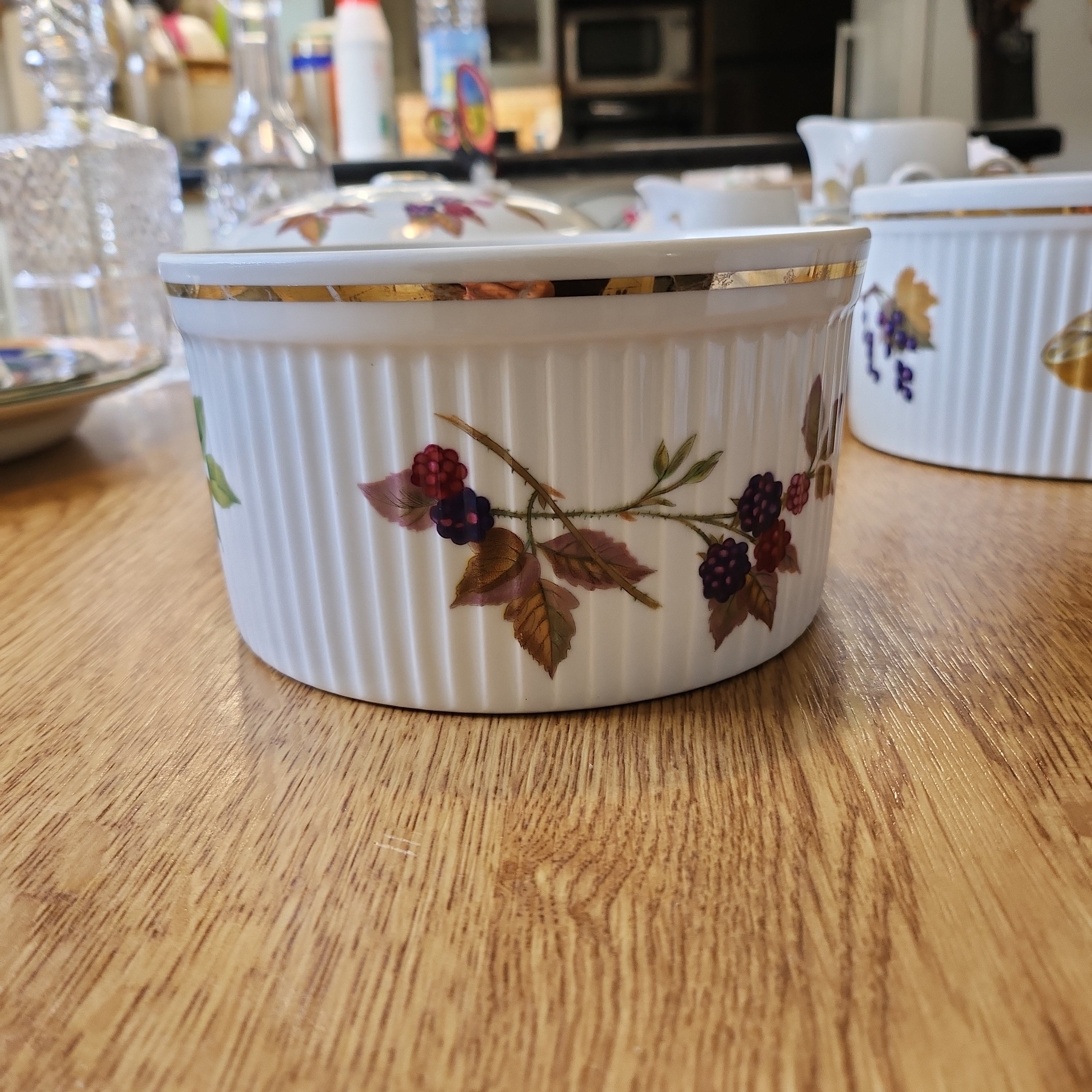 Royal worcester Fine Bone China bowl 16cm