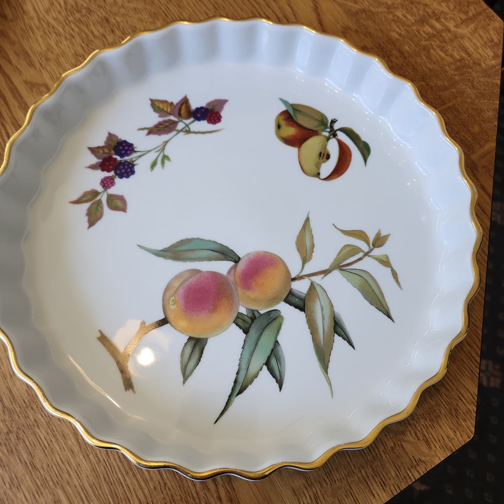 Royal worcester Fine Bone China Pie dish 27 by 4cm