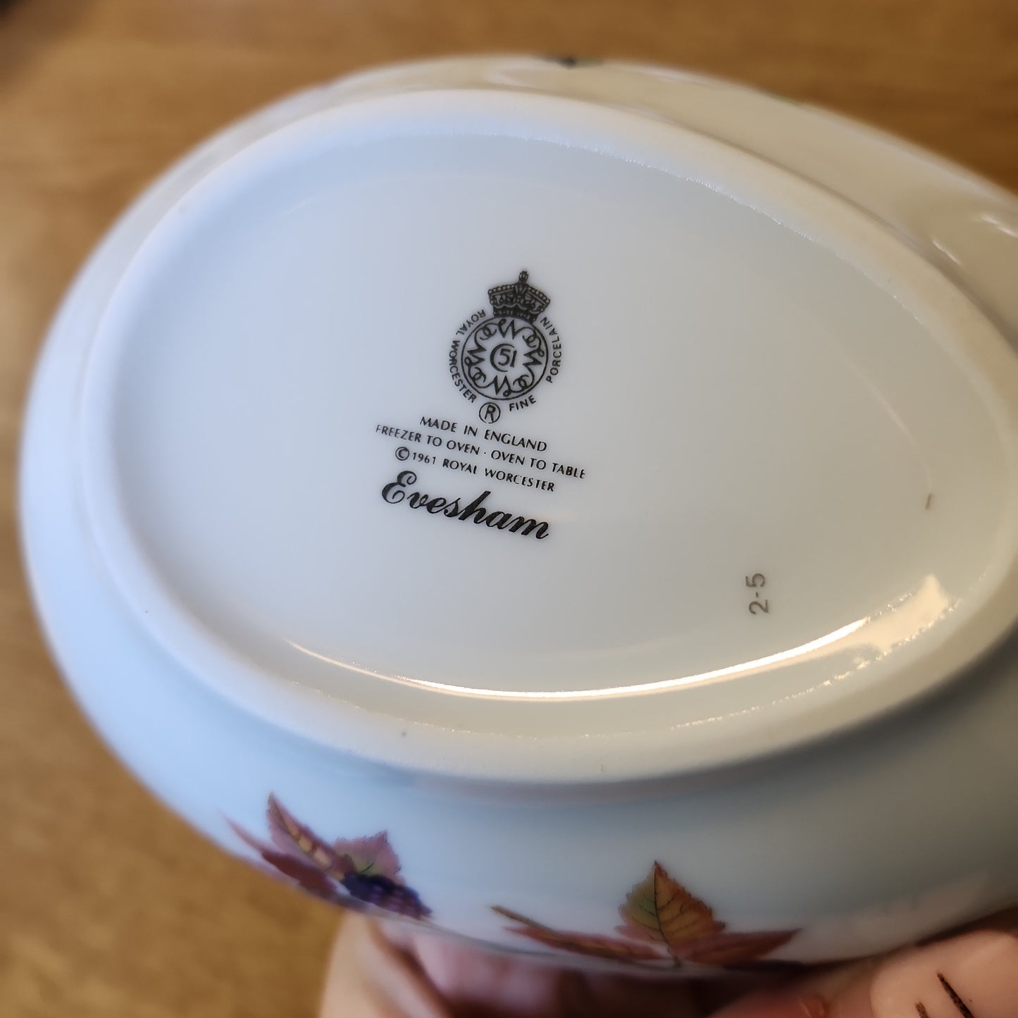 Royal worcester egg shaped bowl