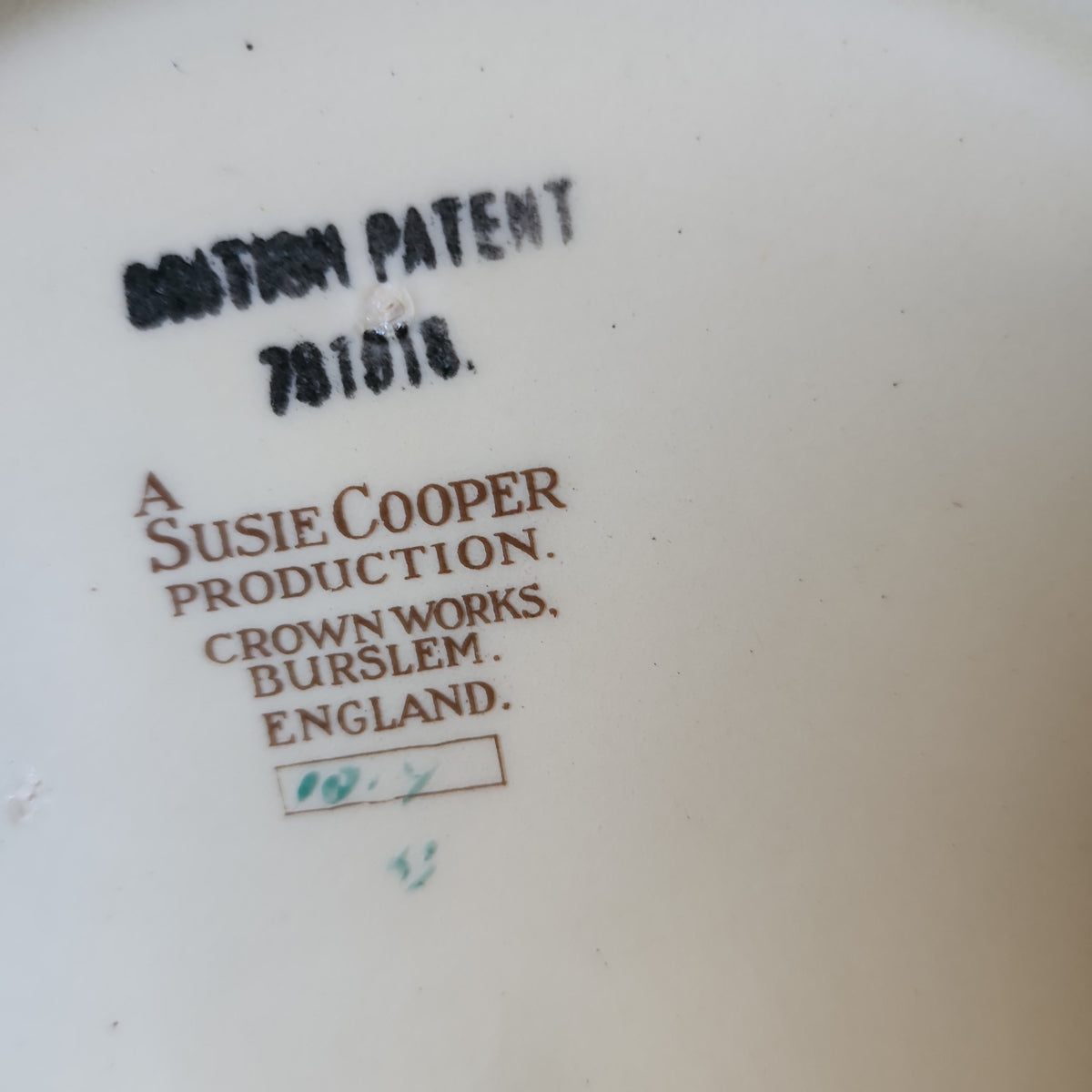 Susie Cooper Green tureen