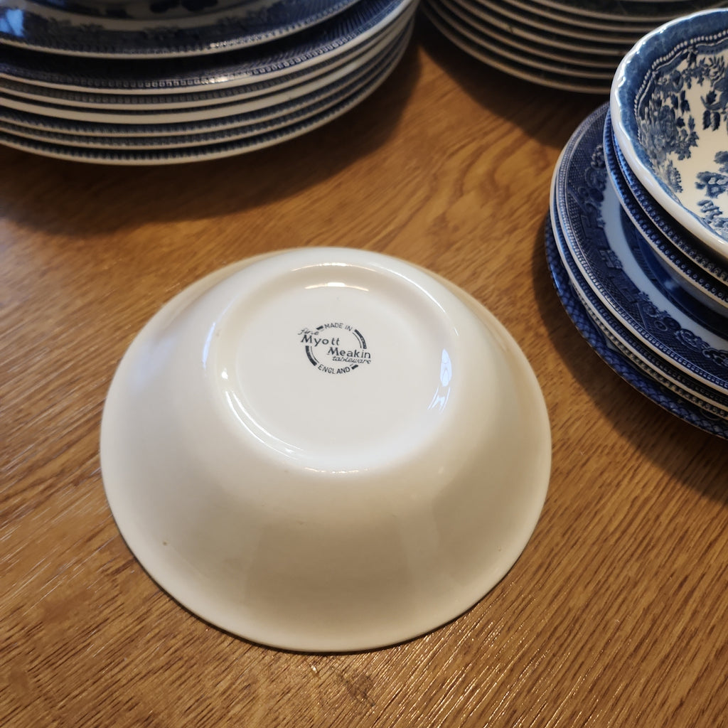 Myott Meakin blue and white bowl 1891-1920
