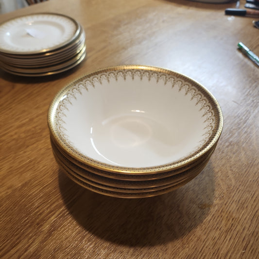 High quality Paragon Athena soup bowl