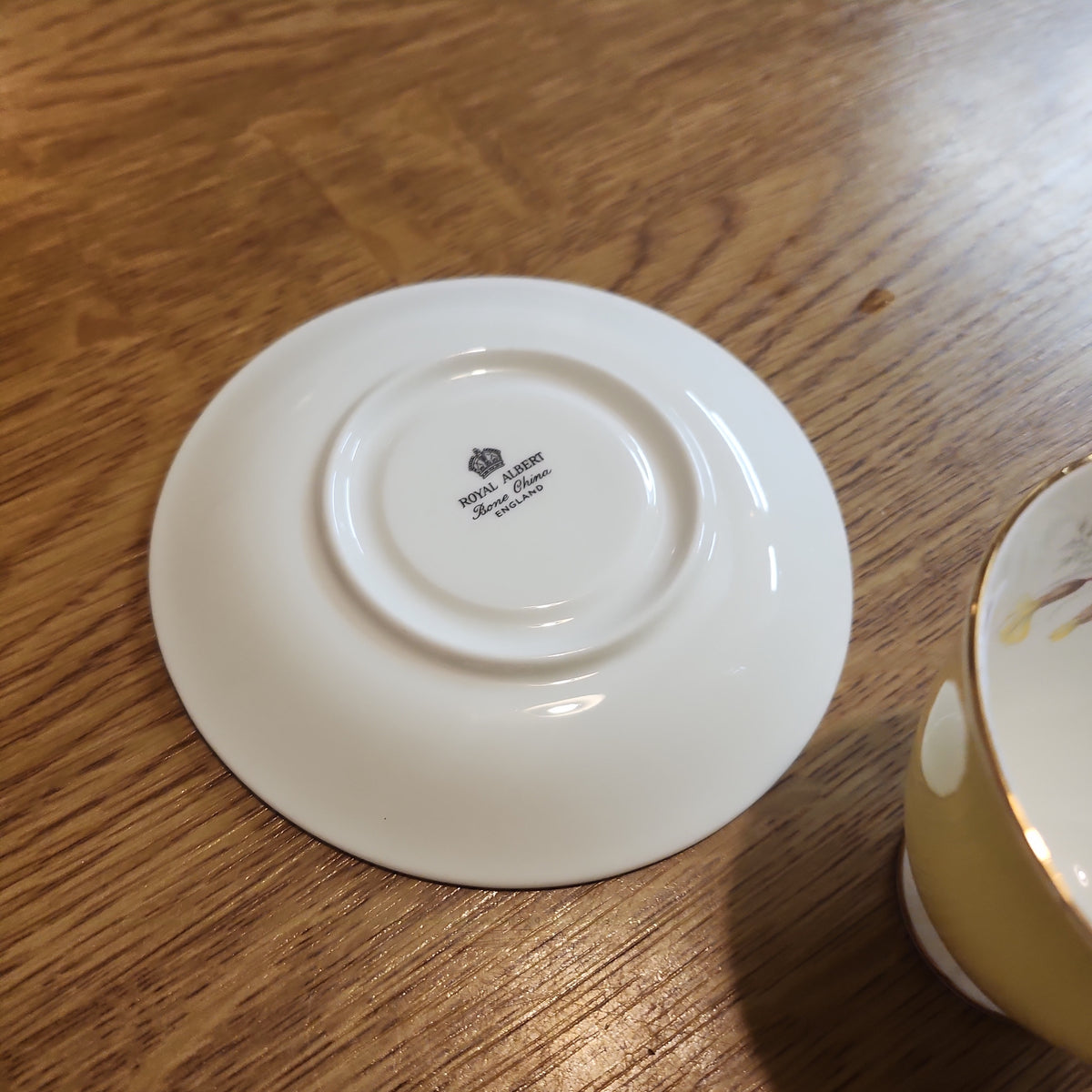 Royal Albert yellow flora  Coffee set