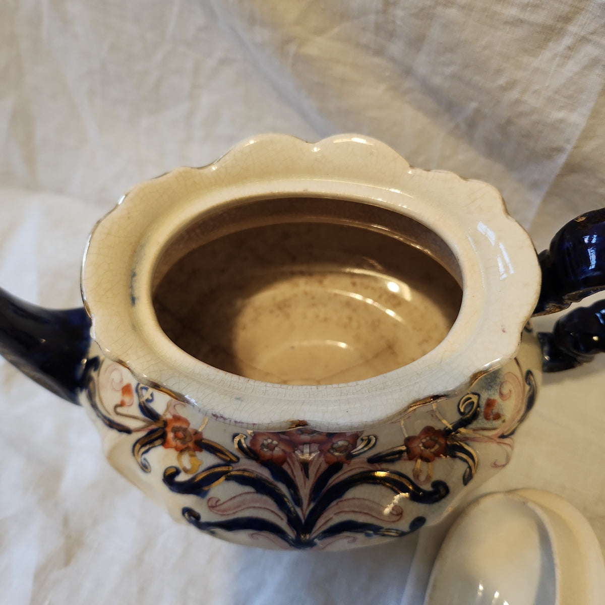 Victorian Tea pot by Samuel Johnson of Burslem imari style handpainted tea pot with crazing