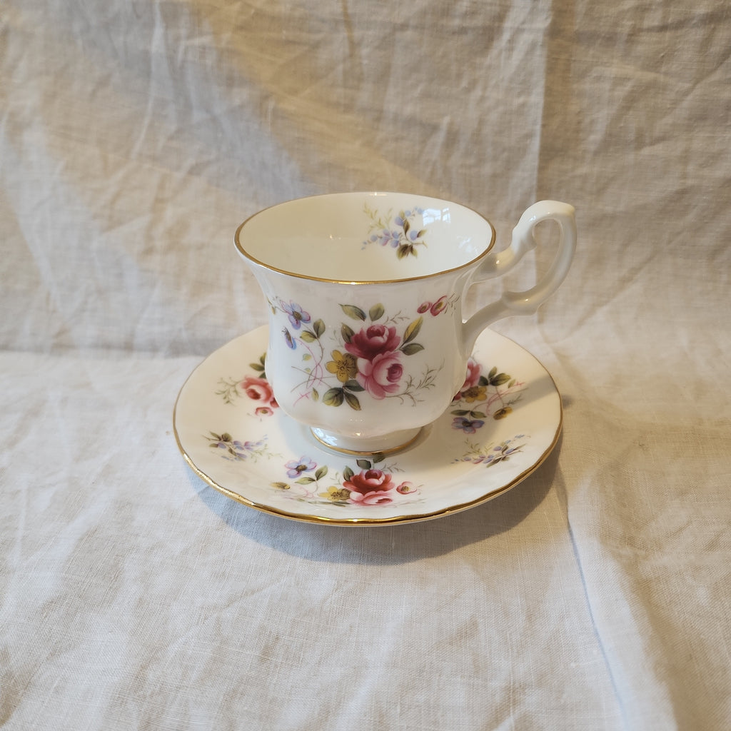Royal Albert Tenderness coffee set