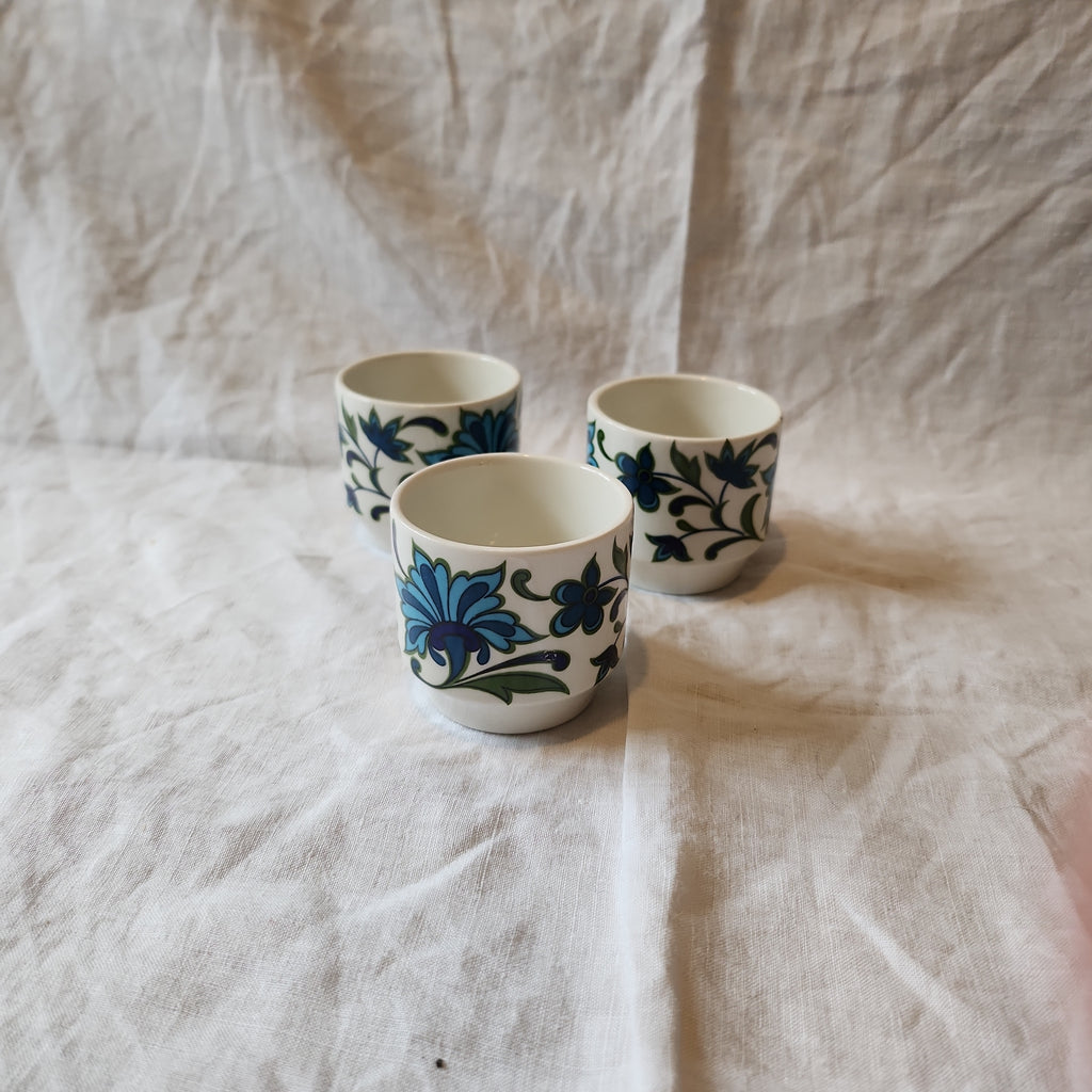 Spanish Garden Midwinter Egg cup x 3 pcs