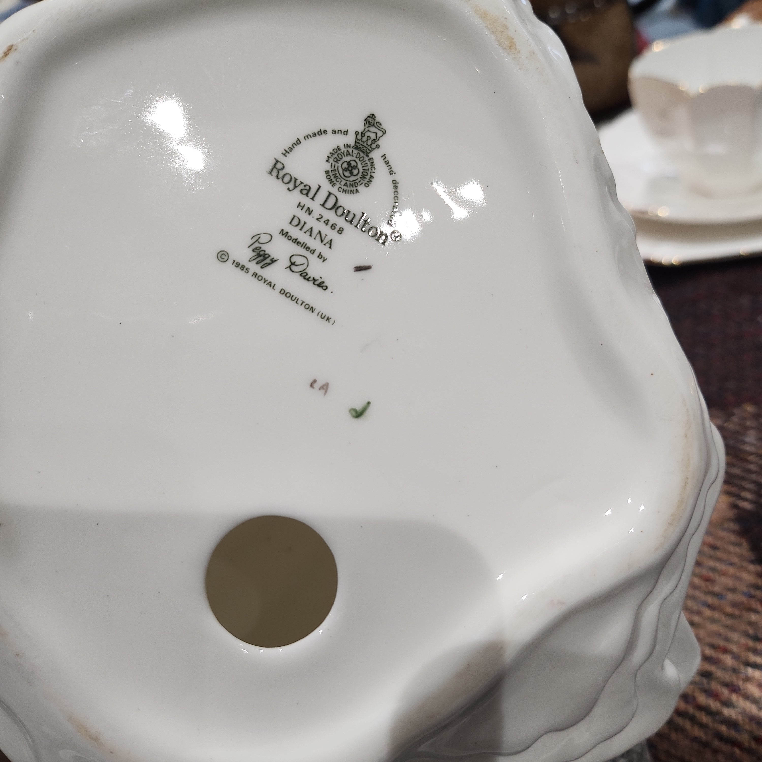 Royal Doulton fine bone china Fugurine - Diana