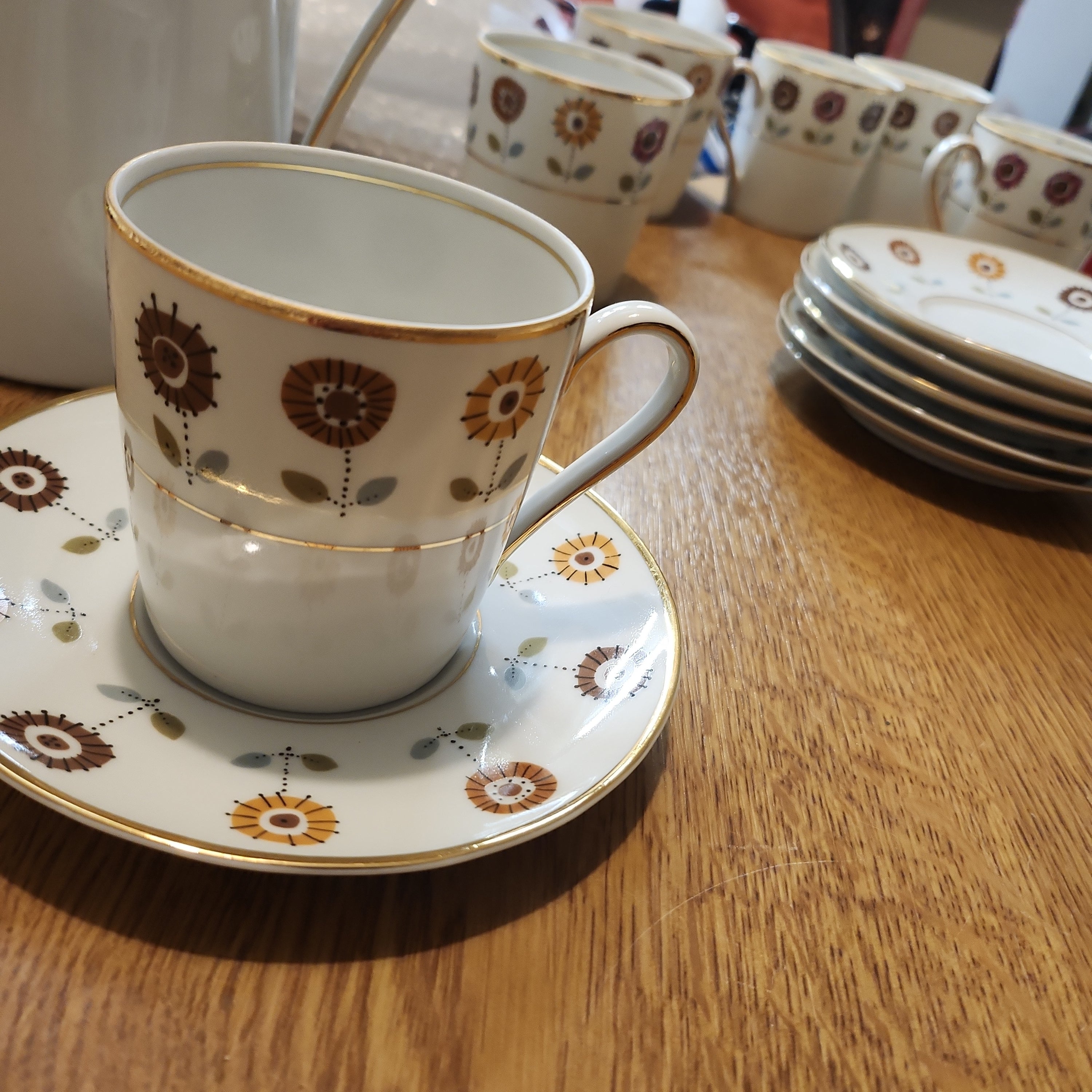 Walbrzych coffee set fine bone china