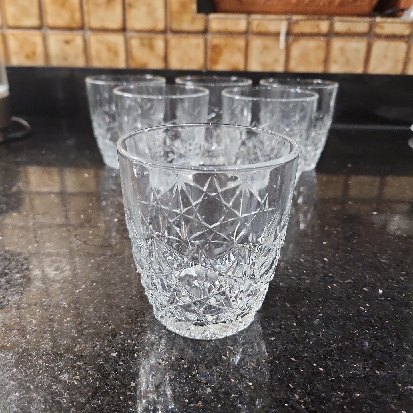 Quality Crystal drinking glass per piece