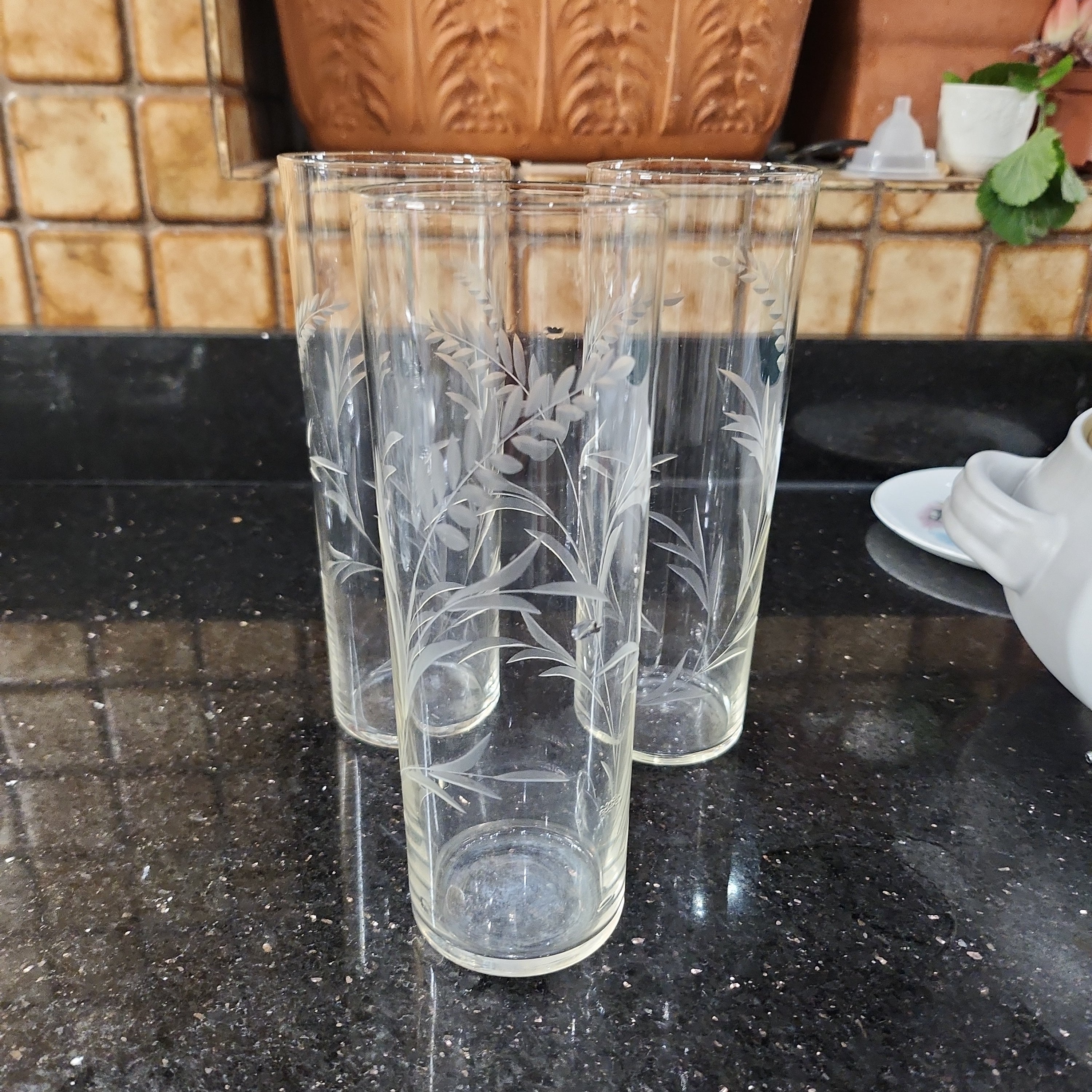 Vintage tall drink glass with etching
