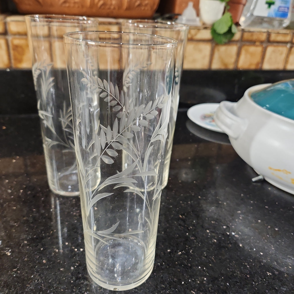 Vintage tall drink glass with etching