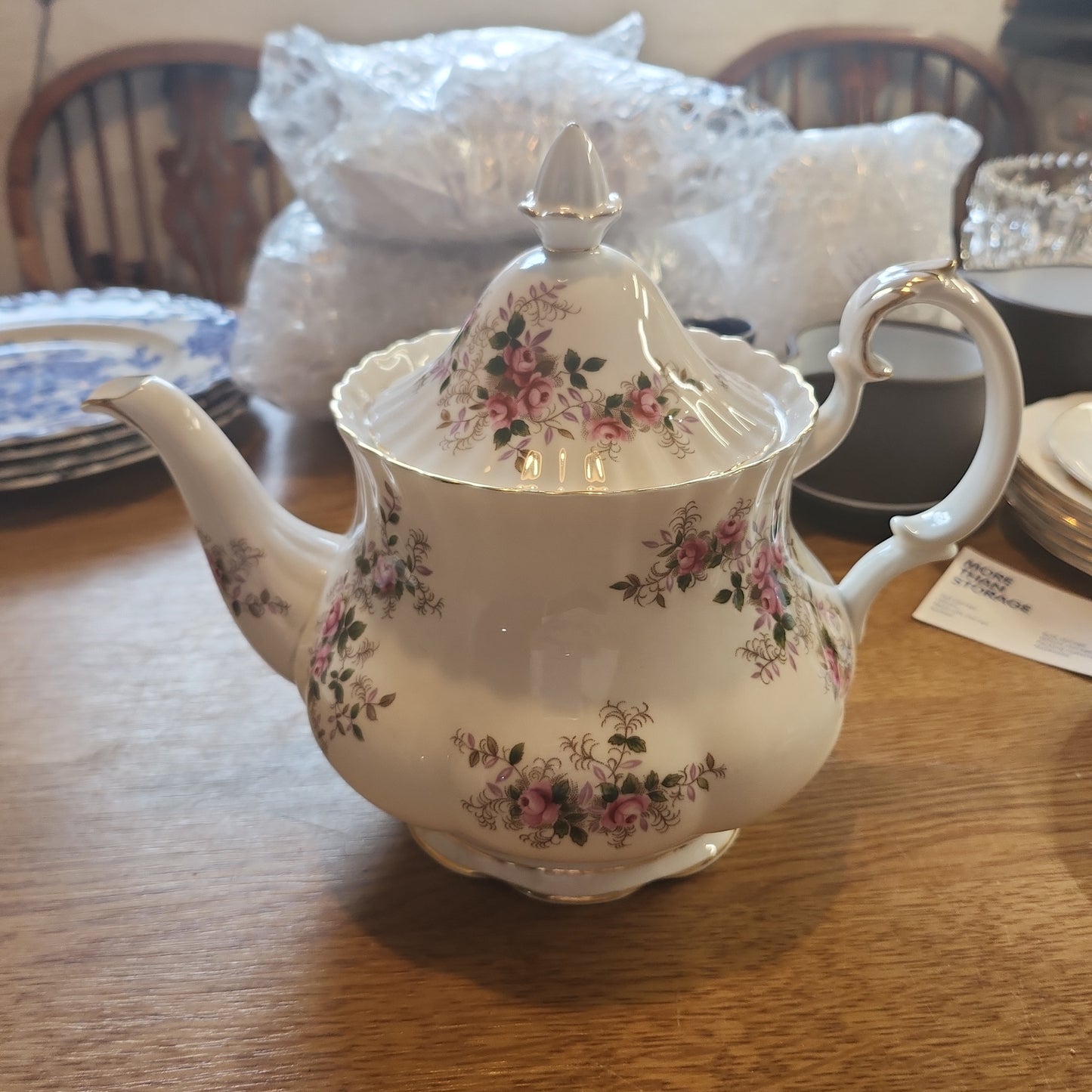 Royal Albert Lavender Rose big Tea pot