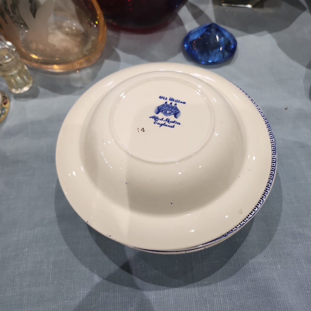 Alfred Meakin blue willow soup bowl