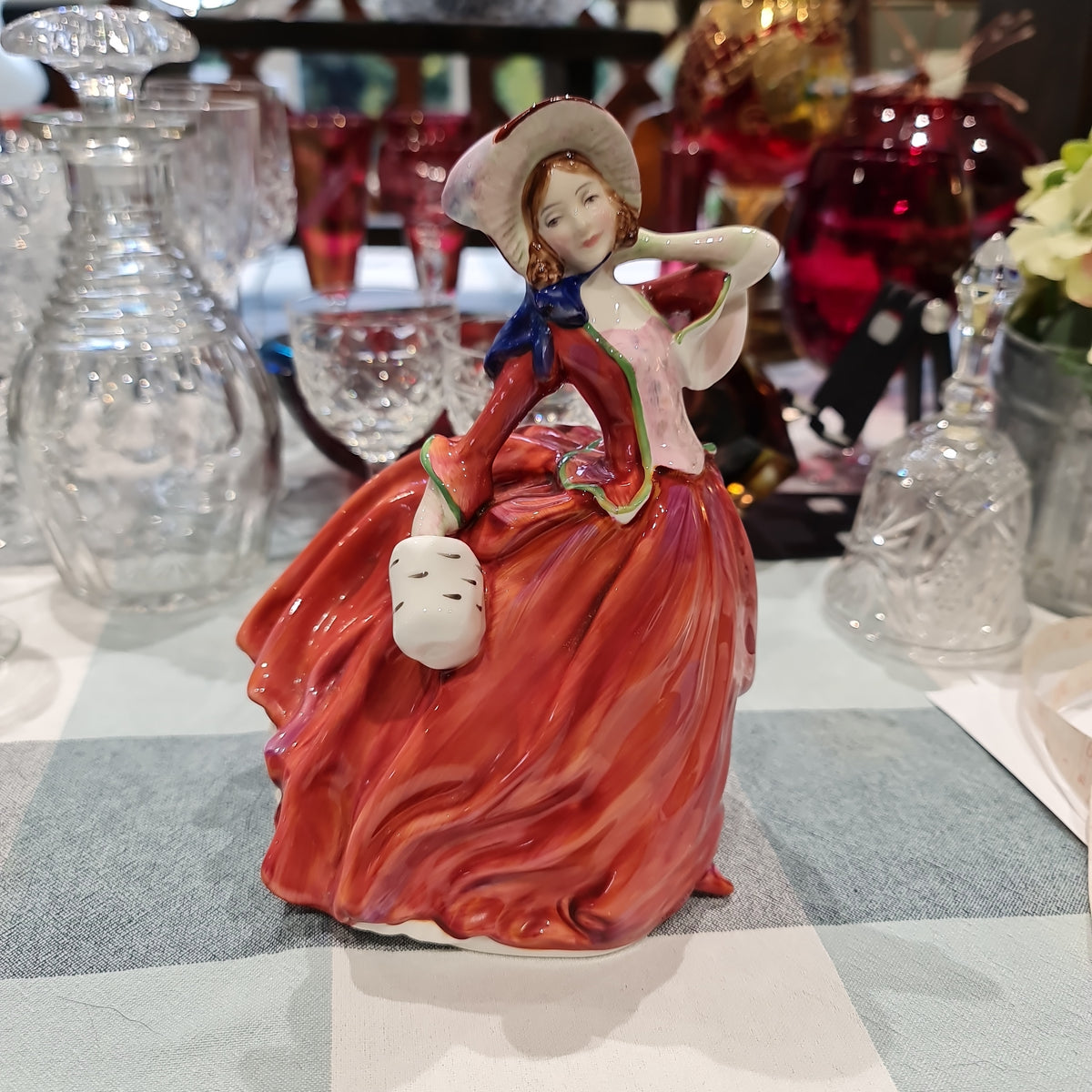 Royal Doulton Autumn Breezes figurine
