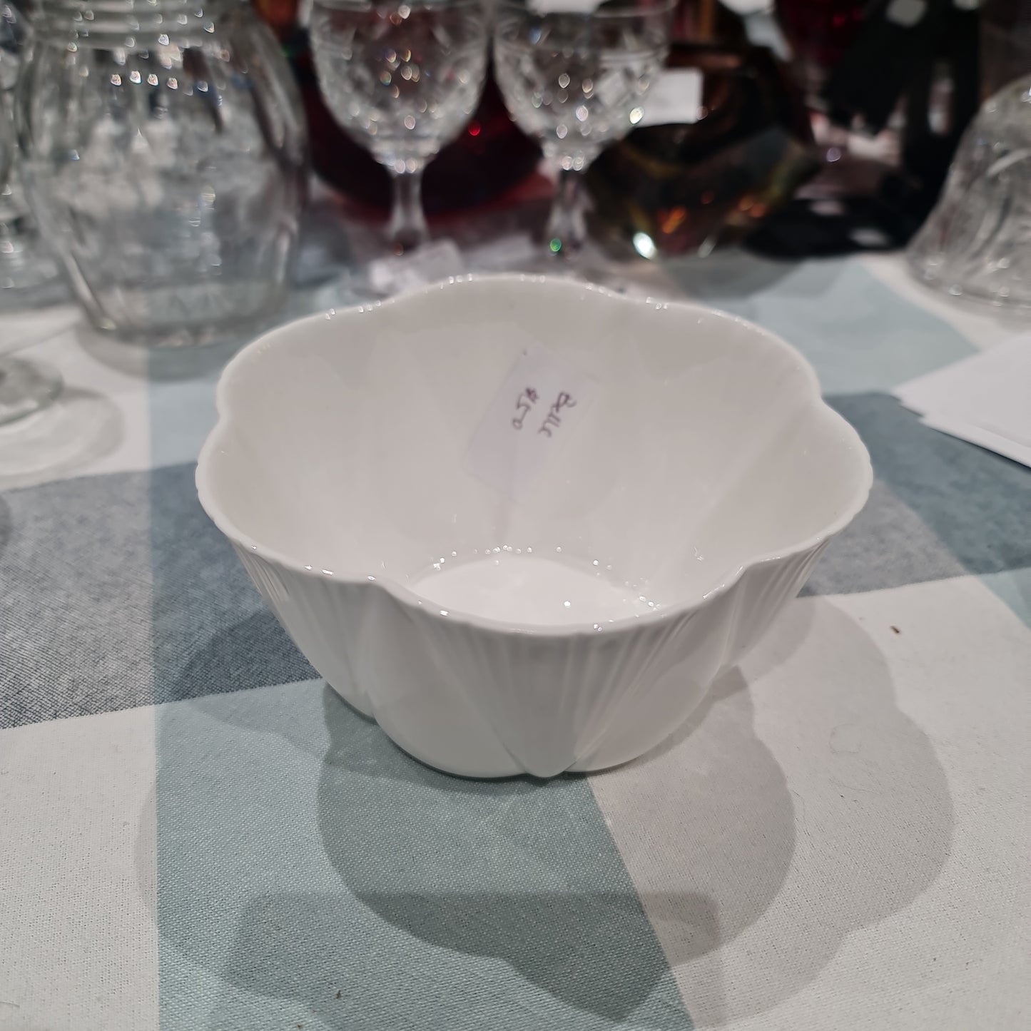 Shelley vintage white bowl