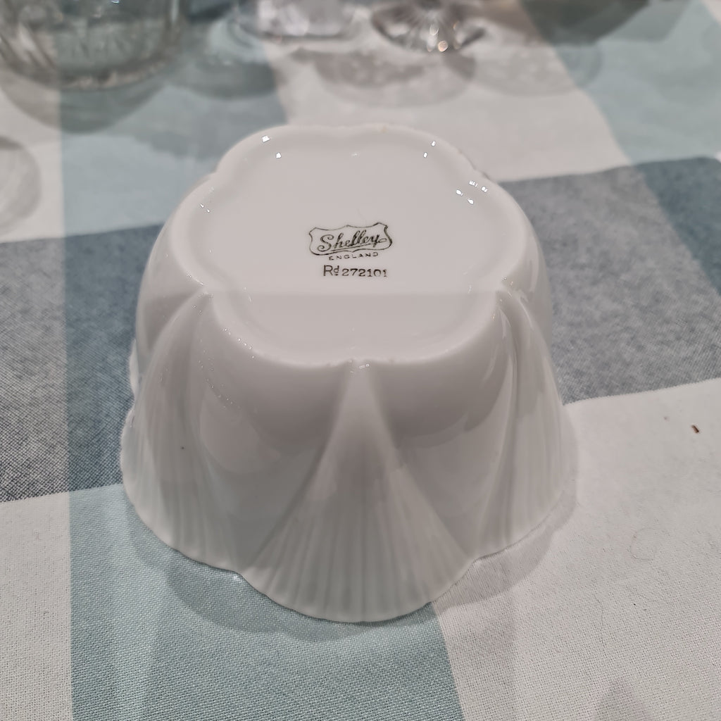 Shelley vintage white bowl