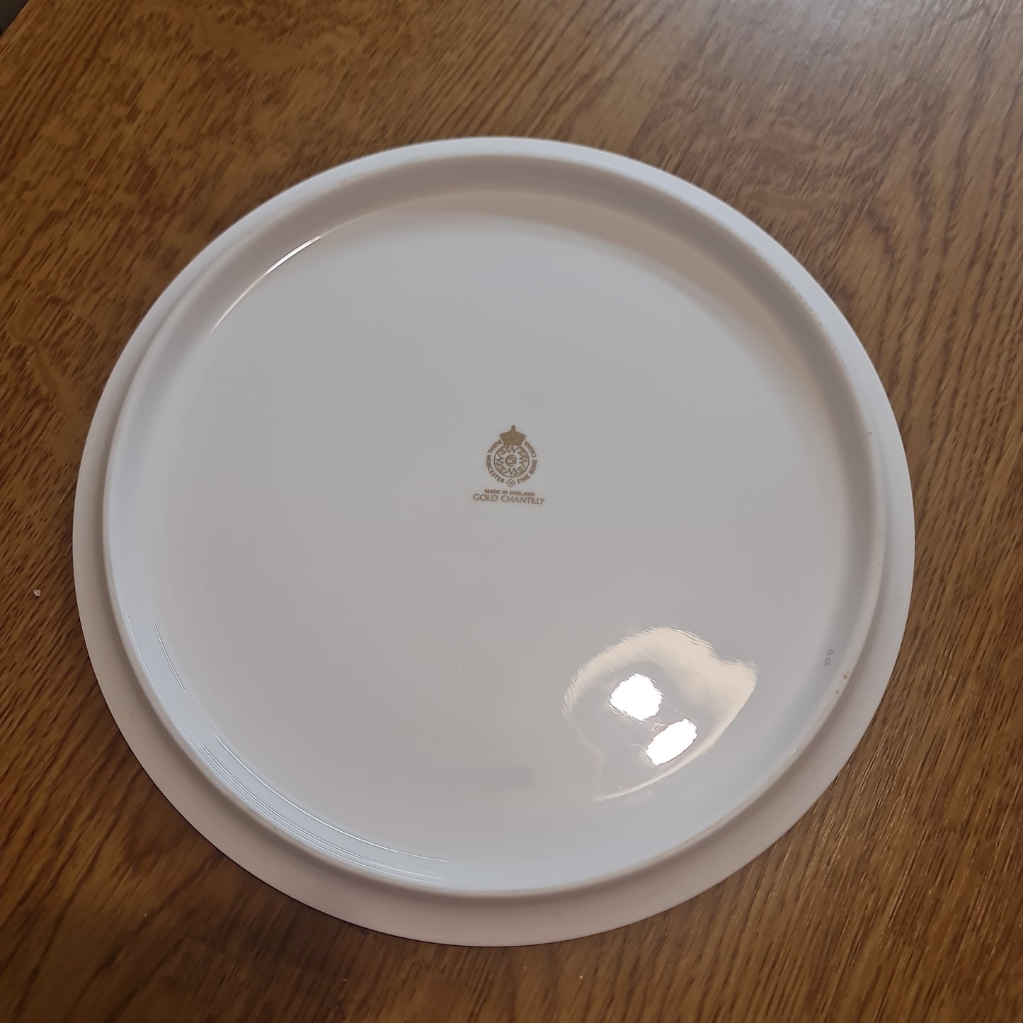 Royal Worcester Gold Chantility 29 cm cake stand