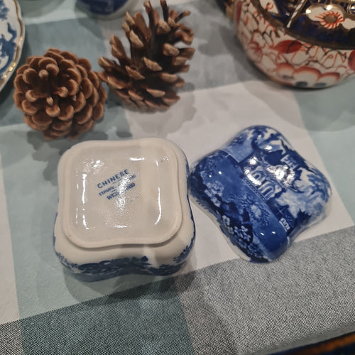 19th Century Wedgwood safekeeping box - pagoda