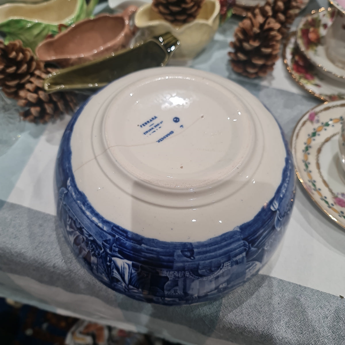 Rare Wedgwood big blue and white bowl with defect