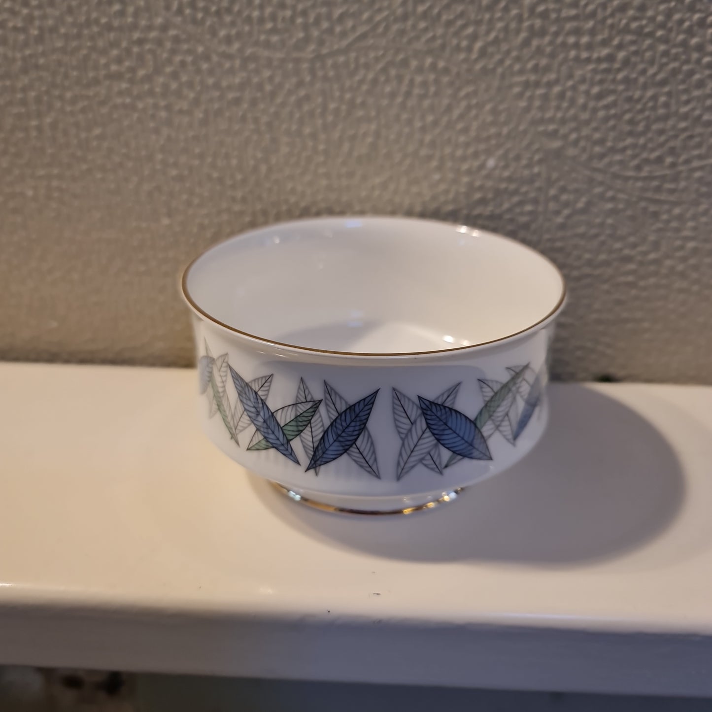 Royal Standard sugar bowl  fine bone china