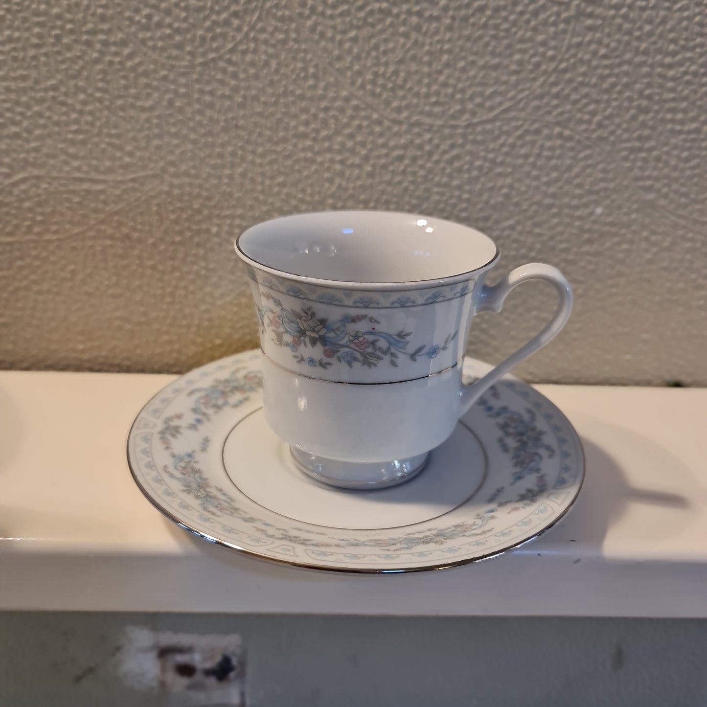 Crown Ming tea set Porcelain