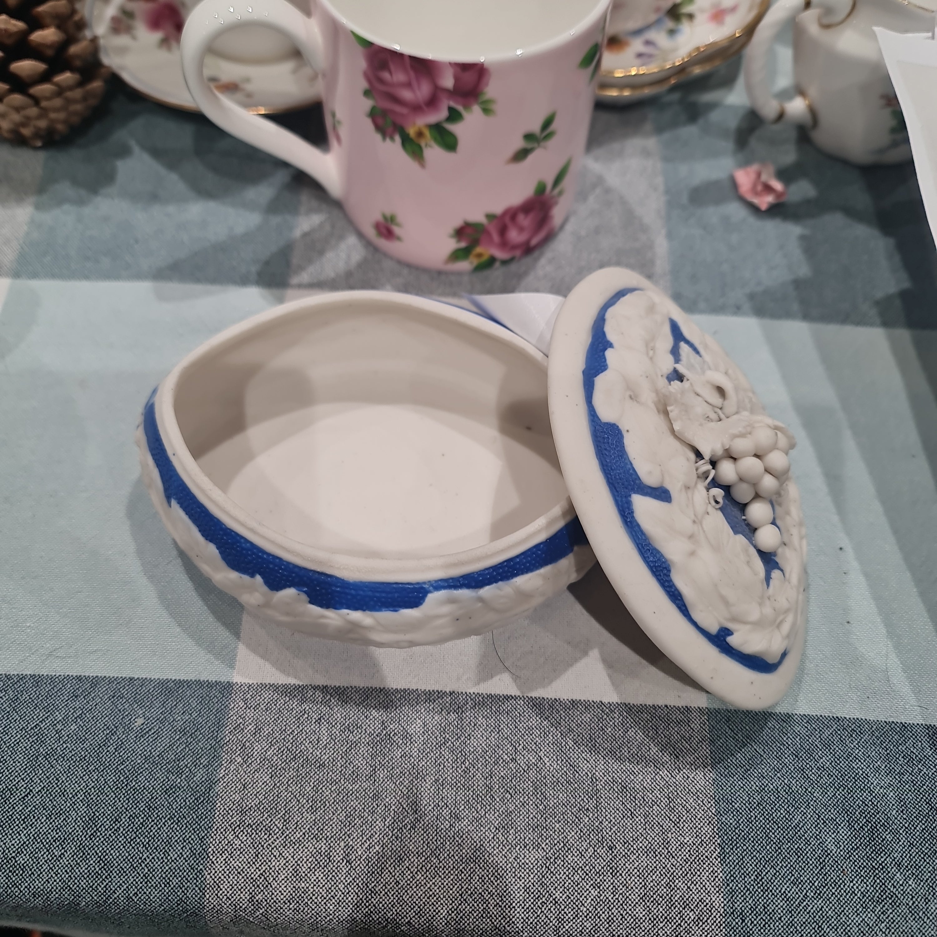 Adamware vintage jewellery box