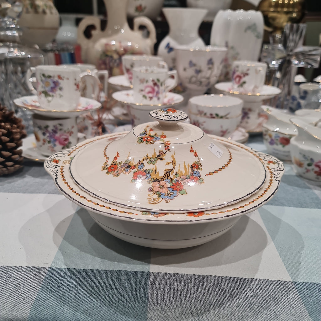 Myott Staffordshire flora tureen- minor chip under lid